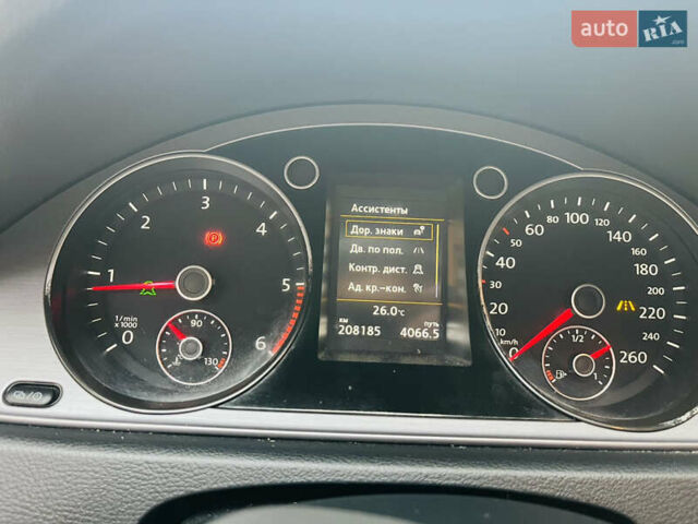 Чорний Фольксваген Пассат, об'ємом двигуна 2 л та пробігом 280 тис. км за 12700 $, фото 27 на Automoto.ua
