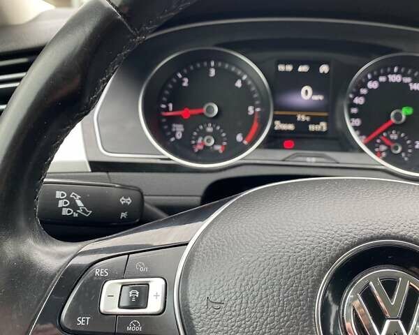 Черный Фольксваген Пассат, объемом двигателя 2 л и пробегом 270 тыс. км за 14600 $, фото 52 на Automoto.ua