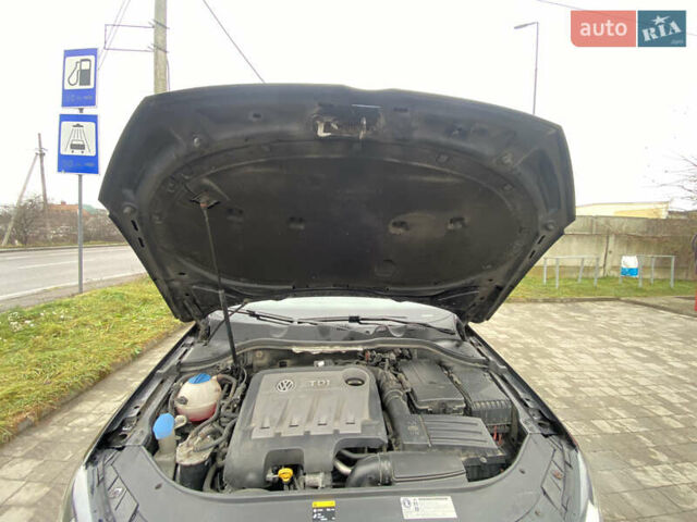 Черный Фольксваген Пассат, объемом двигателя 2 л и пробегом 232 тыс. км за 11500 $, фото 85 на Automoto.ua