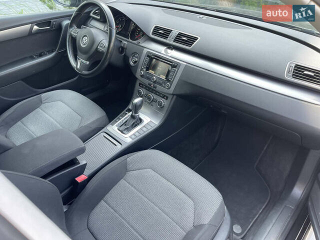 Черный Фольксваген Пассат, объемом двигателя 1.4 л и пробегом 260 тыс. км за 10900 $, фото 24 на Automoto.ua