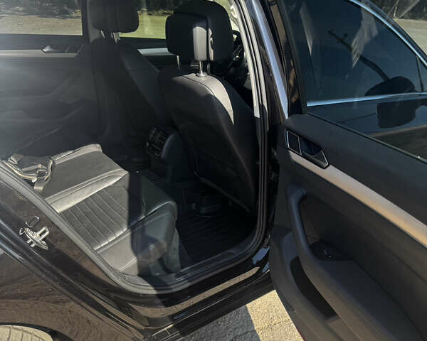 Чорний Фольксваген Пассат, об'ємом двигуна 1.97 л та пробігом 315 тис. км за 15600 $, фото 7 на Automoto.ua