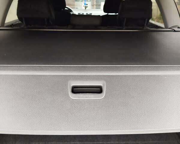 Чорний Фольксваген Пассат, об'ємом двигуна 1.6 л та пробігом 382 тис. км за 8900 $, фото 7 на Automoto.ua