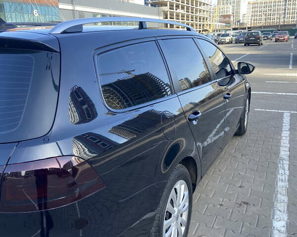 Чорний Фольксваген Пассат, об'ємом двигуна 1.97 л та пробігом 200 тис. км за 12300 $, фото 5 на Automoto.ua