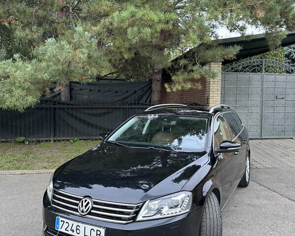 Чорний Фольксваген Пассат, об'ємом двигуна 2 л та пробігом 223 тис. км за 13990 $, фото 9 на Automoto.ua