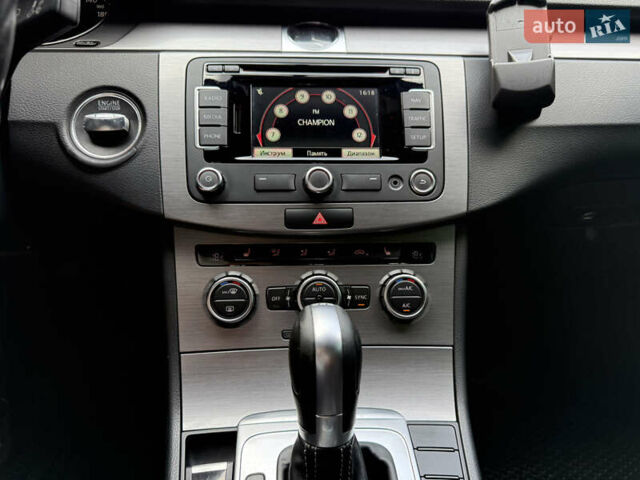 Чорний Фольксваген Пассат, об'ємом двигуна 2 л та пробігом 365 тис. км за 10999 $, фото 35 на Automoto.ua