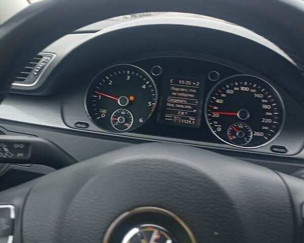 Черный Фольксваген Пассат, объемом двигателя 2 л и пробегом 236 тыс. км за 10700 $, фото 6 на Automoto.ua