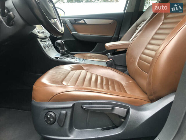 Чорний Фольксваген Пассат, об'ємом двигуна 2 л та пробігом 223 тис. км за 13990 $, фото 83 на Automoto.ua