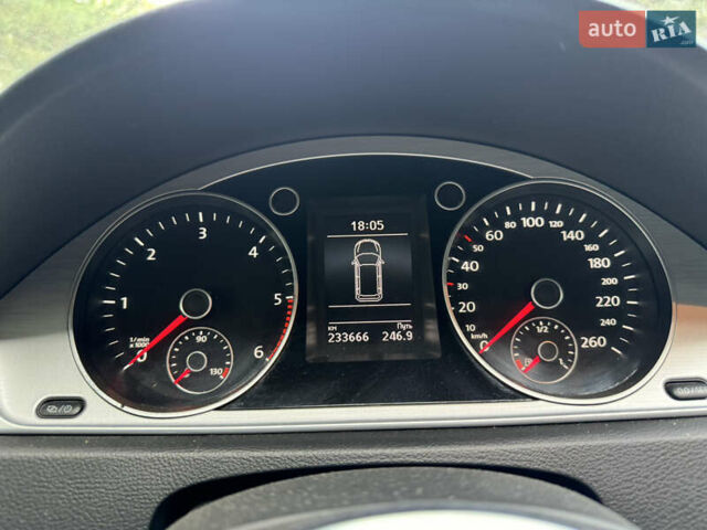 Черный Фольксваген Пассат, объемом двигателя 2 л и пробегом 235 тыс. км за 12300 $, фото 66 на Automoto.ua