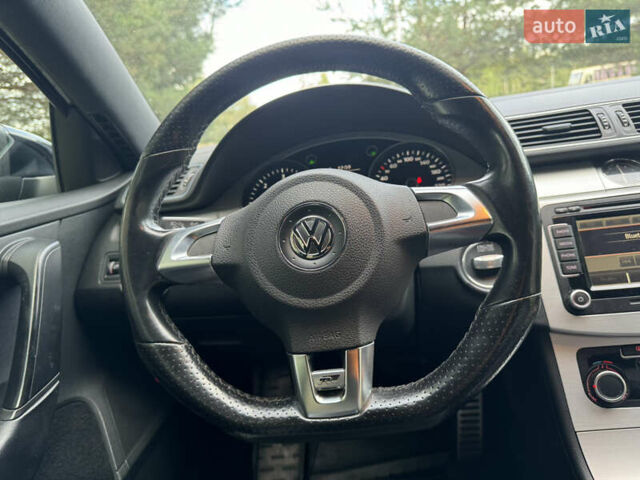 Черный Фольксваген Пассат, объемом двигателя 2 л и пробегом 235 тыс. км за 12300 $, фото 44 на Automoto.ua