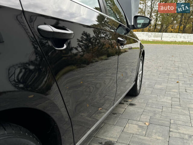 Чорний Фольксваген Пассат, об'ємом двигуна 2 л та пробігом 193 тис. км за 13500 $, фото 104 на Automoto.ua