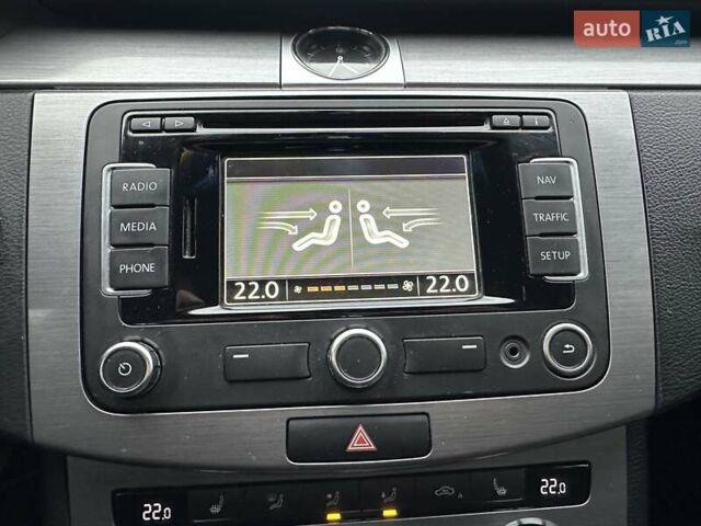 Чорний Фольксваген Пассат, об'ємом двигуна 1.97 л та пробігом 268 тис. км за 9999 $, фото 76 на Automoto.ua