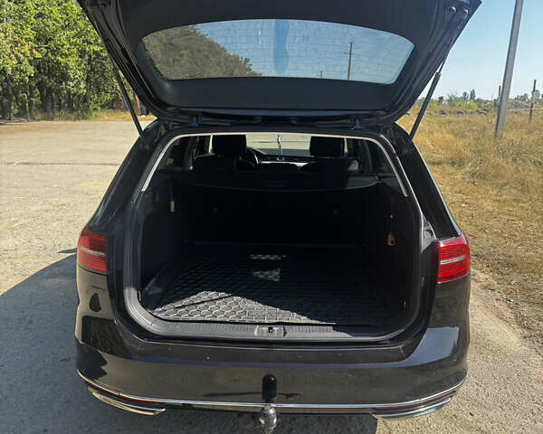 Чорний Фольксваген Пассат, об'ємом двигуна 1.97 л та пробігом 315 тис. км за 15600 $, фото 35 на Automoto.ua