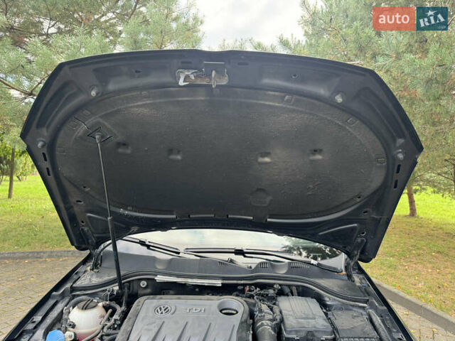Черный Фольксваген Пассат, объемом двигателя 2 л и пробегом 235 тыс. км за 12300 $, фото 30 на Automoto.ua