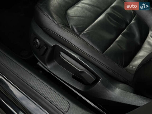 Чорний Фольксваген Пассат, об'ємом двигуна 2 л та пробігом 193 тис. км за 13500 $, фото 13 на Automoto.ua