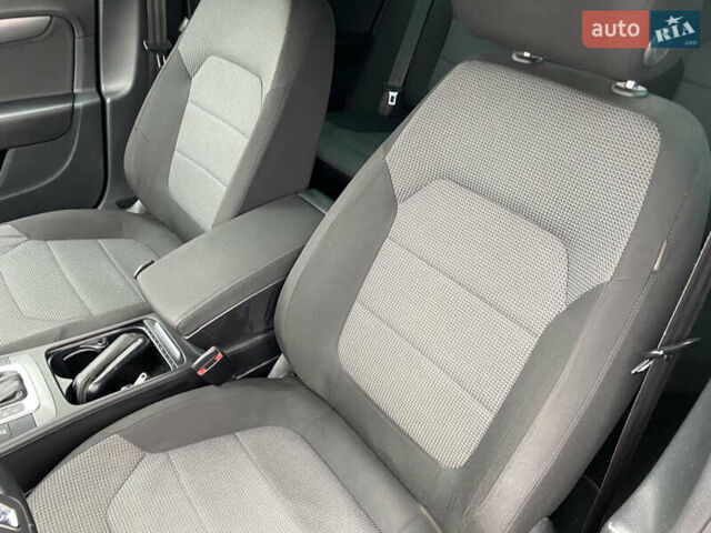 Черный Фольксваген Пассат, объемом двигателя 2 л и пробегом 232 тыс. км за 11500 $, фото 63 на Automoto.ua