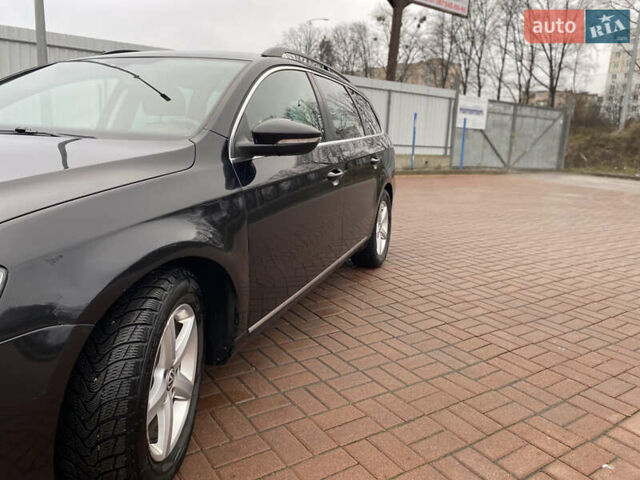 Чорний Фольксваген Пассат, об'ємом двигуна 1.6 л та пробігом 239 тис. км за 8900 $, фото 16 на Automoto.ua
