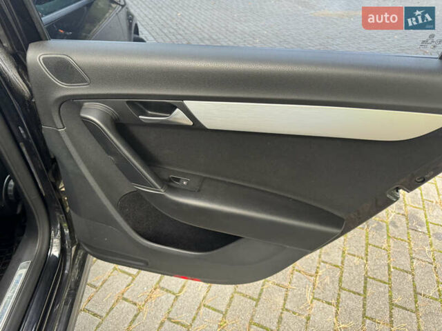 Черный Фольксваген Пассат, объемом двигателя 2 л и пробегом 235 тыс. км за 12300 $, фото 54 на Automoto.ua