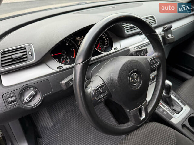 Чорний Фольксваген Пассат, об'ємом двигуна 2 л та пробігом 251 тис. км за 11699 $, фото 11 на Automoto.ua