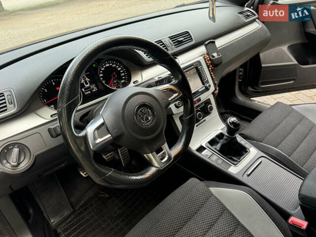 Черный Фольксваген Пассат, объемом двигателя 2 л и пробегом 235 тыс. км за 12300 $, фото 27 на Automoto.ua