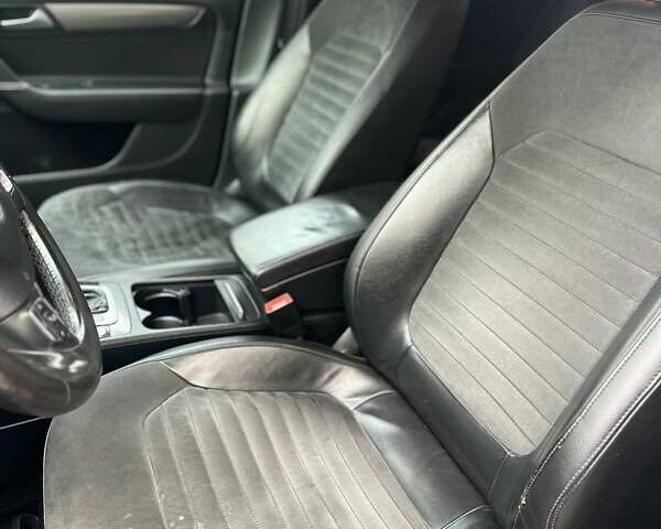 Чорний Фольксваген Пассат, об'ємом двигуна 1.97 л та пробігом 230 тис. км за 10700 $, фото 13 на Automoto.ua