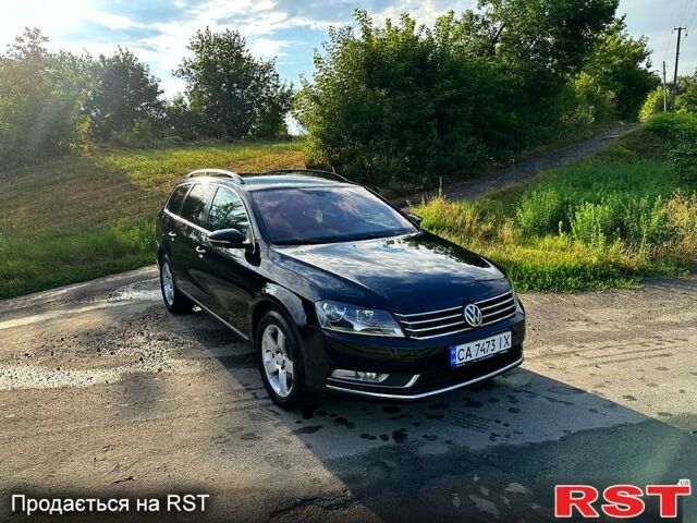 Черный Фольксваген Пассат, объемом двигателя 2 л и пробегом 300 тыс. км за 11000 $, фото 6 на Automoto.ua