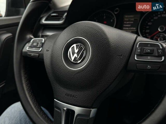 Чорний Фольксваген Пассат, об'ємом двигуна 2 л та пробігом 193 тис. км за 13500 $, фото 55 на Automoto.ua
