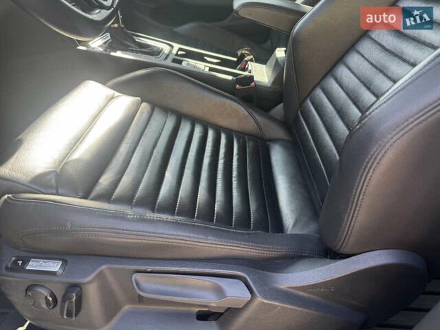 Чорний Фольксваген Пассат, об'ємом двигуна 1.97 л та пробігом 315 тис. км за 15600 $, фото 45 на Automoto.ua