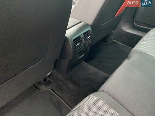 Черный Фольксваген Пассат, объемом двигателя 2 л и пробегом 232 тыс. км за 11500 $, фото 68 на Automoto.ua