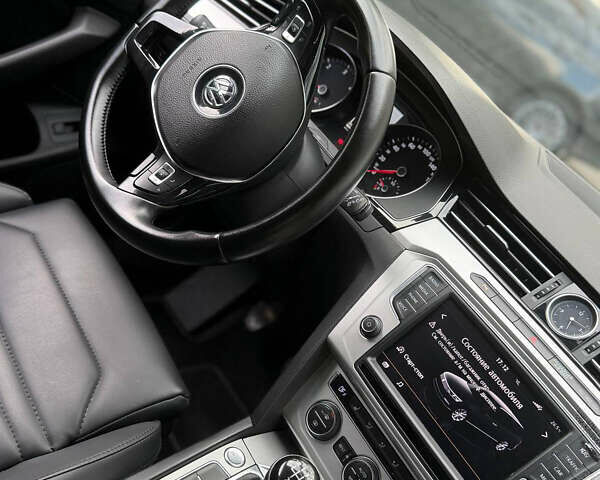 Чорний Фольксваген Пассат, об'ємом двигуна 1.97 л та пробігом 290 тис. км за 12500 $, фото 5 на Automoto.ua