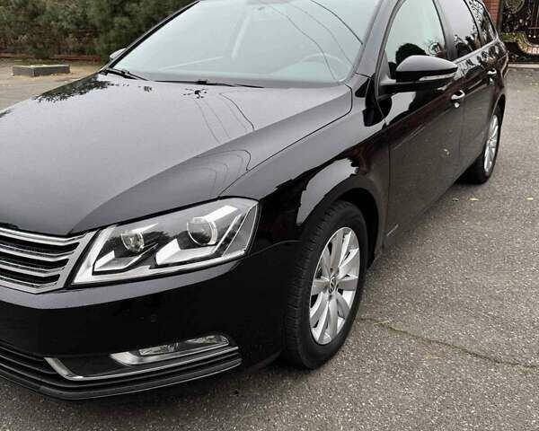 Чорний Фольксваген Пассат, об'ємом двигуна 1.97 л та пробігом 202 тис. км за 11800 $, фото 3 на Automoto.ua