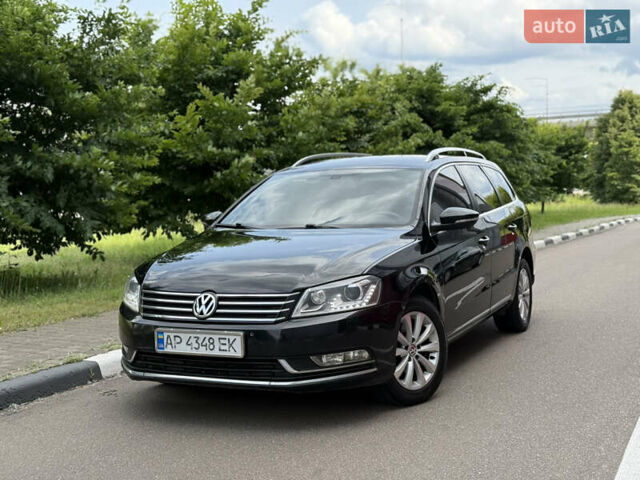 Чорний Фольксваген Пассат, об'ємом двигуна 2 л та пробігом 365 тис. км за 10999 $, фото 1 на Automoto.ua