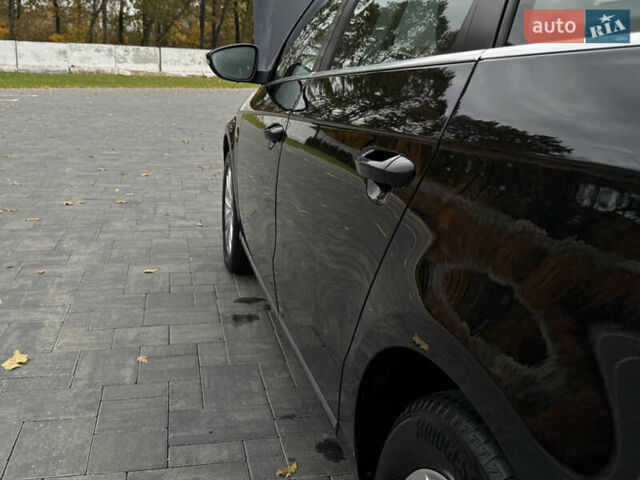 Чорний Фольксваген Пассат, об'ємом двигуна 2 л та пробігом 193 тис. км за 13500 $, фото 92 на Automoto.ua