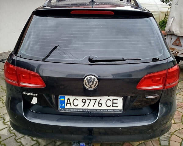 Чорний Фольксваген Пассат, об'ємом двигуна 1.6 л та пробігом 382 тис. км за 8900 $, фото 2 на Automoto.ua