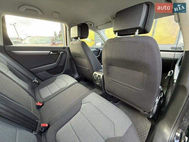 Черный Фольксваген Пассат, объемом двигателя 1.6 л и пробегом 230 тыс. км за 11500 $, фото 32 на Automoto.ua