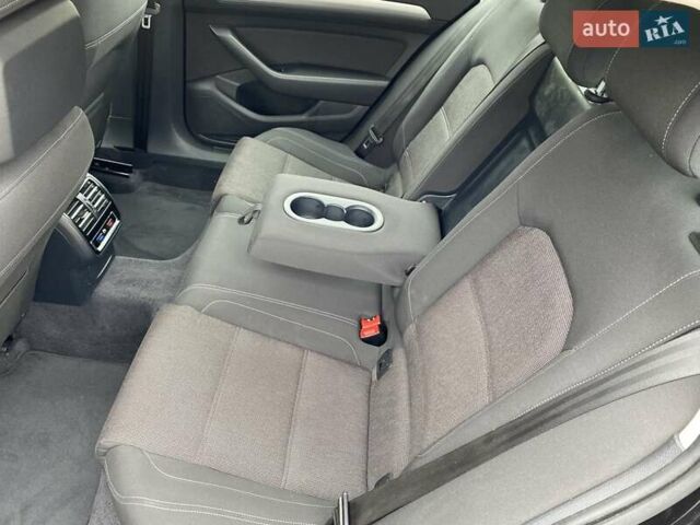 Черный Фольксваген Пассат, объемом двигателя 2 л и пробегом 270 тыс. км за 14600 $, фото 27 на Automoto.ua