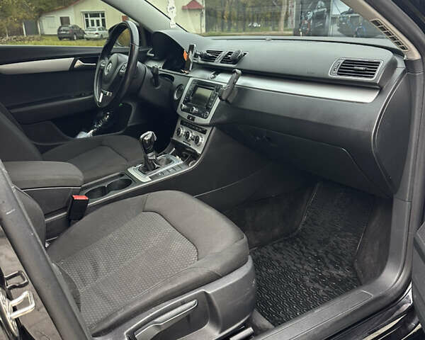 Чорний Фольксваген Пассат, об'ємом двигуна 1.97 л та пробігом 286 тис. км за 10999 $, фото 22 на Automoto.ua