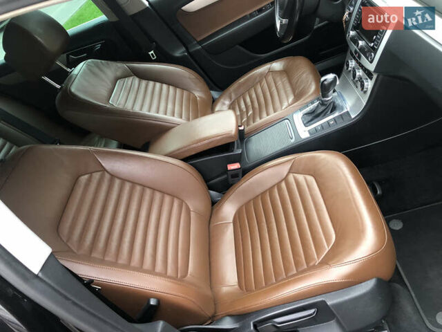 Чорний Фольксваген Пассат, об'ємом двигуна 2 л та пробігом 223 тис. км за 13990 $, фото 62 на Automoto.ua