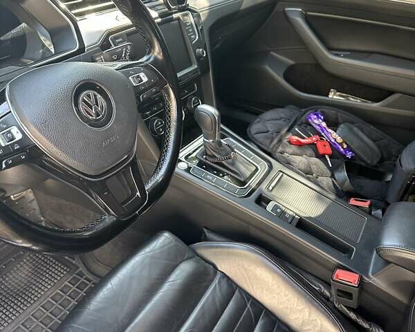 Черный Фольксваген Пассат, объемом двигателя 1.97 л и пробегом 352 тыс. км за 14500 $, фото 2 на Automoto.ua