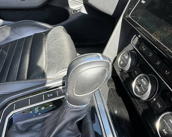 Чорний Фольксваген Пассат, об'ємом двигуна 1.97 л та пробігом 315 тис. км за 15600 $, фото 25 на Automoto.ua