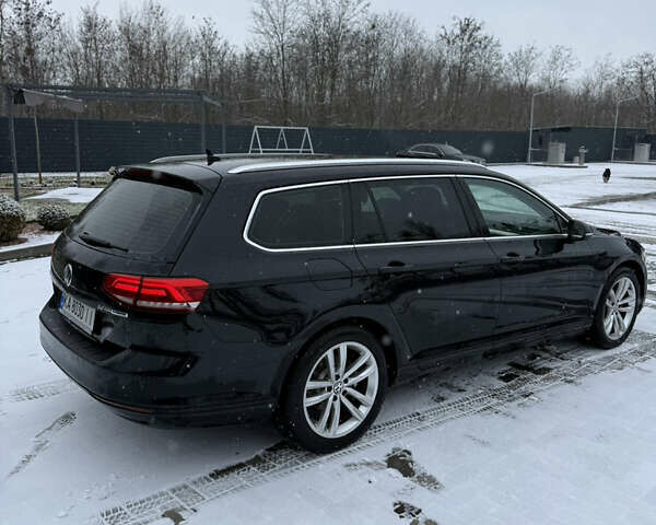 Чорний Фольксваген Пассат, об'ємом двигуна 1.97 л та пробігом 246 тис. км за 16999 $, фото 7 на Automoto.ua