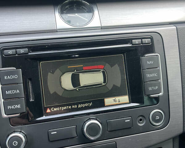 Черный Фольксваген Пассат, объемом двигателя 1.4 л и пробегом 260 тыс. км за 10900 $, фото 38 на Automoto.ua