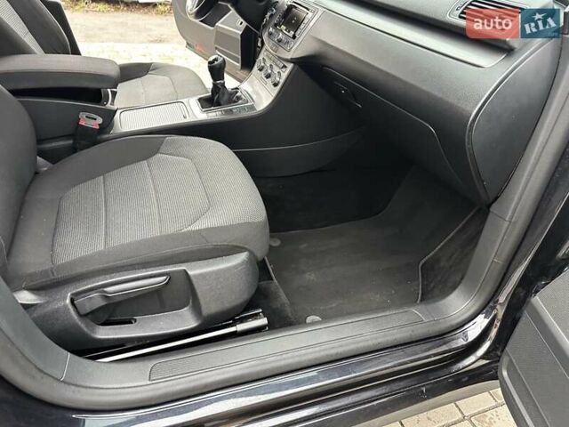 Чорний Фольксваген Пассат, об'ємом двигуна 1.97 л та пробігом 268 тис. км за 9999 $, фото 57 на Automoto.ua