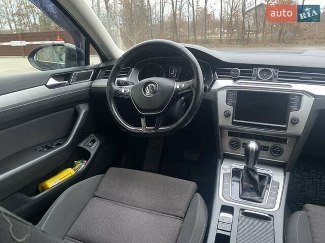 Чорний Фольксваген Пассат, об'ємом двигуна 2 л та пробігом 175 тис. км за 14950 $, фото 17 на Automoto.ua