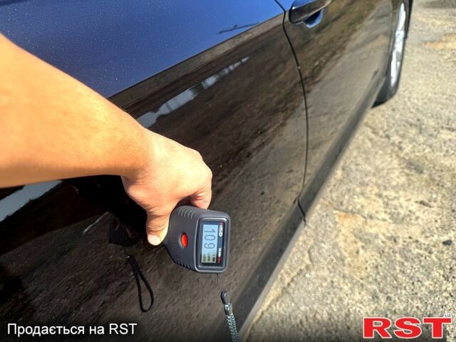 Черный Фольксваген Пассат, объемом двигателя 2 л и пробегом 323 тыс. км за 13600 $, фото 6 на Automoto.ua