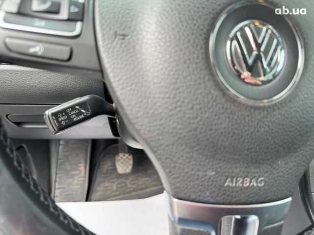 Черный Фольксваген Пассат, объемом двигателя 2 л и пробегом 226 тыс. км за 10490 $, фото 22 на Automoto.ua