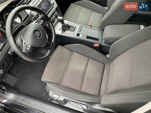 Черный Фольксваген Пассат, объемом двигателя 2 л и пробегом 270 тыс. км за 14600 $, фото 21 на Automoto.ua