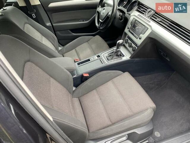 Черный Фольксваген Пассат, объемом двигателя 2 л и пробегом 270 тыс. км за 14600 $, фото 36 на Automoto.ua