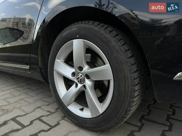 Черный Фольксваген Пассат, объемом двигателя 2 л и пробегом 340 тыс. км за 10800 $, фото 1 на Automoto.ua