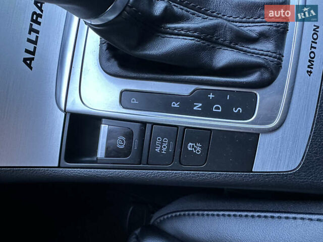 Чорний Фольксваген Пассат, об'ємом двигуна 2 л та пробігом 212 тис. км за 13850 $, фото 25 на Automoto.ua