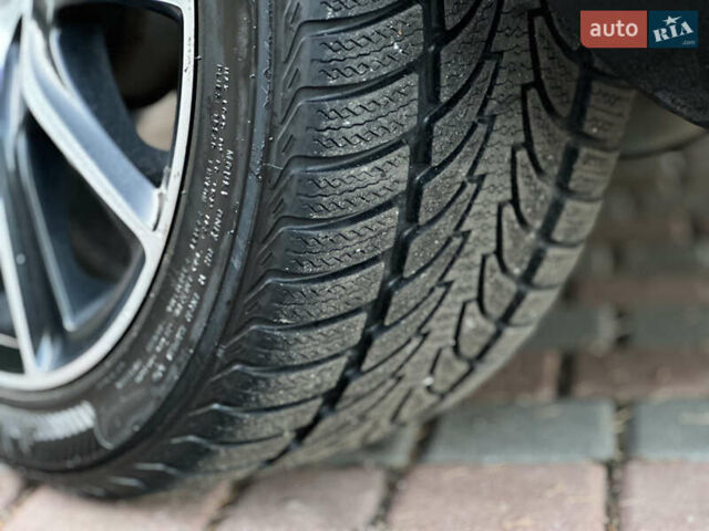 Чорний Фольксваген Пассат, об'ємом двигуна 1.97 л та пробігом 278 тис. км за 11300 $, фото 11 на Automoto.ua